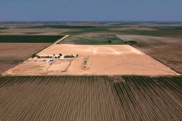 4160 Hummingbird Acreage Road, Ropesville, TX 79358