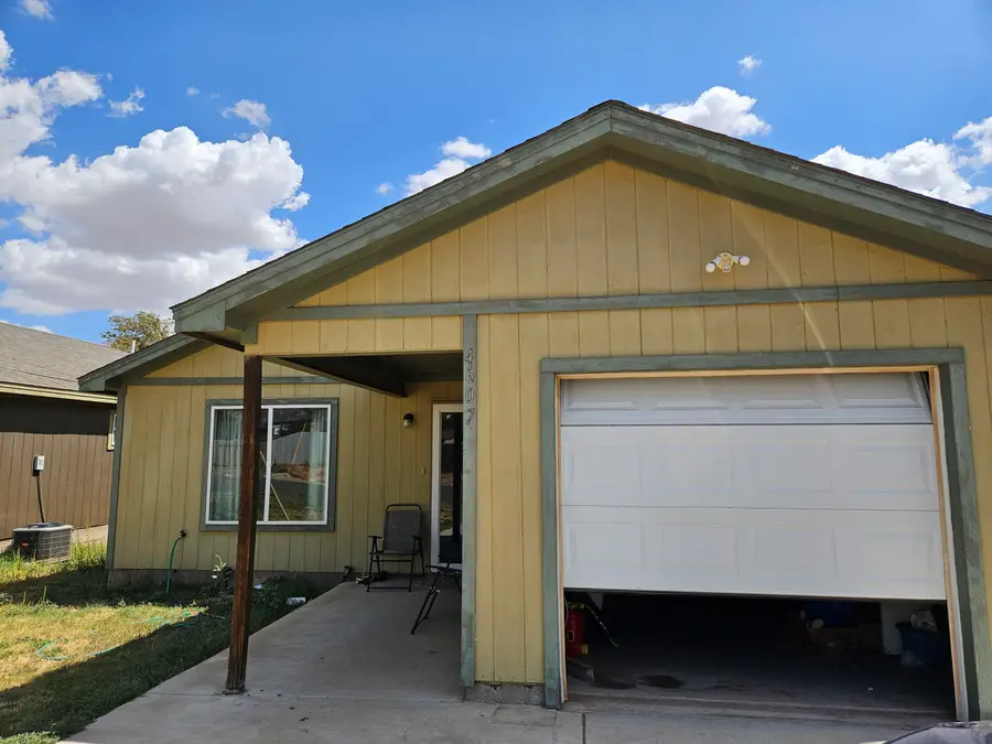 4607 Avenue D, Lubbock, TX 79404 - #2