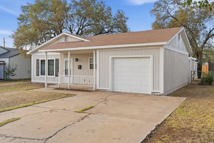 2605 39th Street, Lubbock, TX 79413 - #3