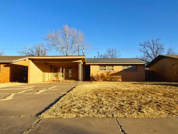2106 57th Street, Lubbock, TX 79412