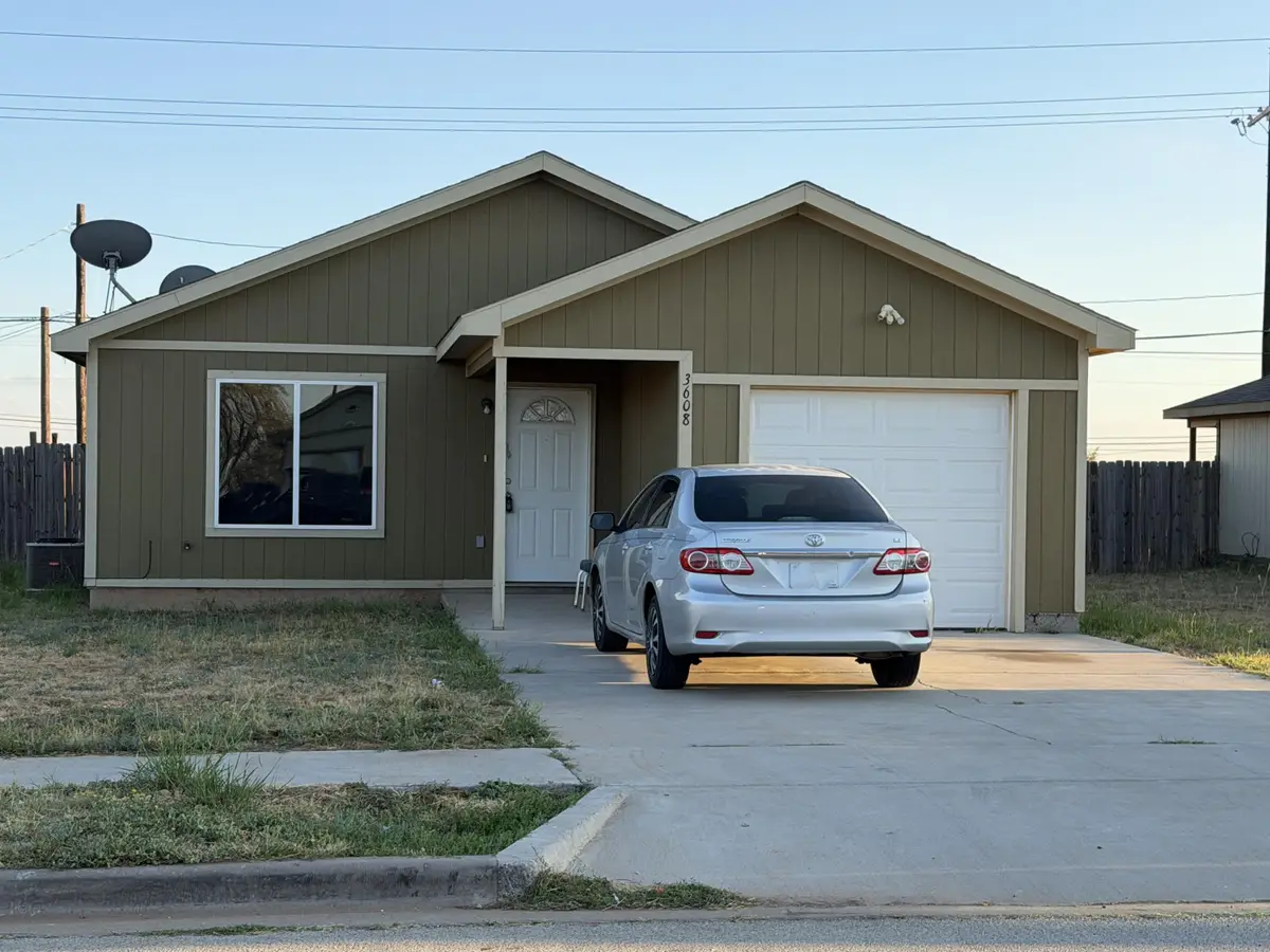 3608 E 3rd Place, Lubbock, TX 79403 - #1