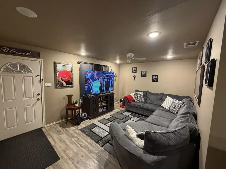3608 E 3rd Place, Lubbock, TX 79403 - #2