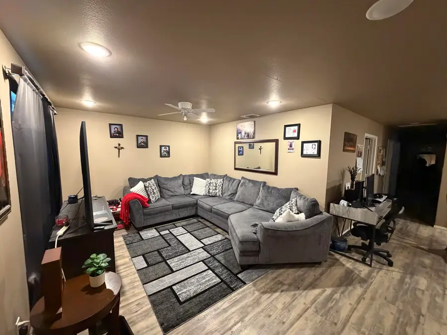 3608 E 3rd Place, Lubbock, TX 79403 - #3