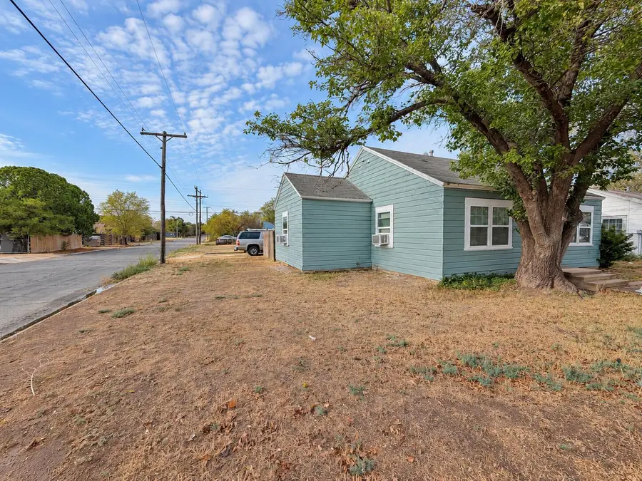 2201 23rd Street, Lubbock, TX 79411 - #2