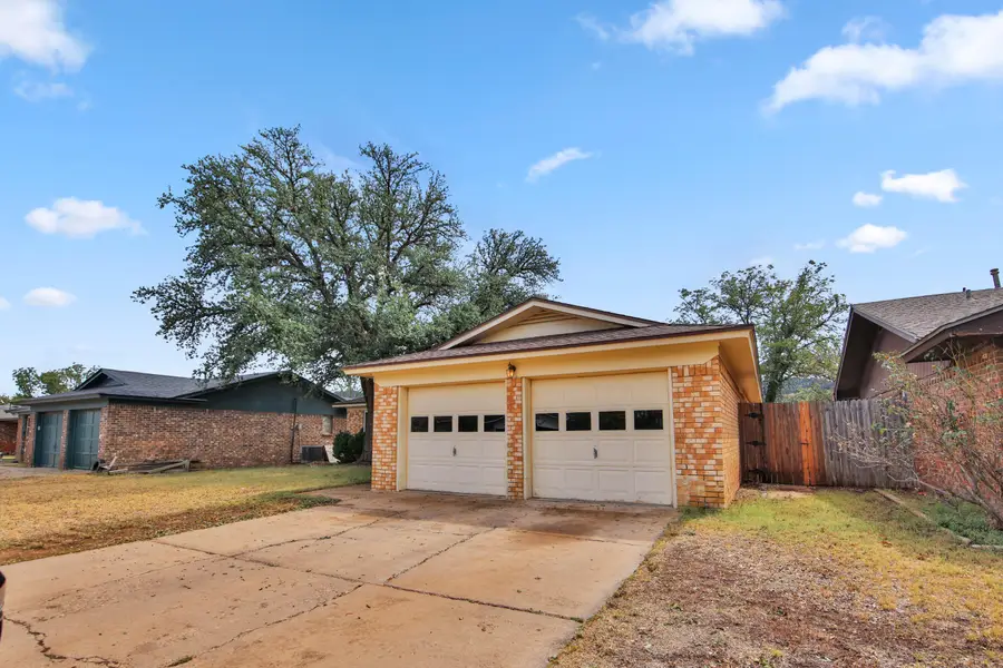 5511 1st Place, Lubbock, TX 79416 - #3