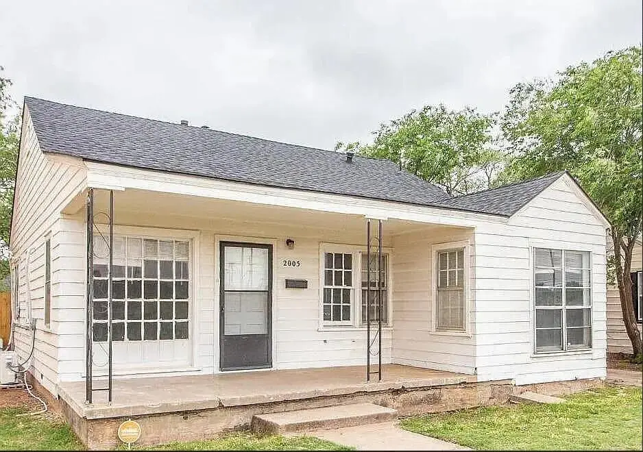 2005 22nd Street, Lubbock, TX 79411 - #1