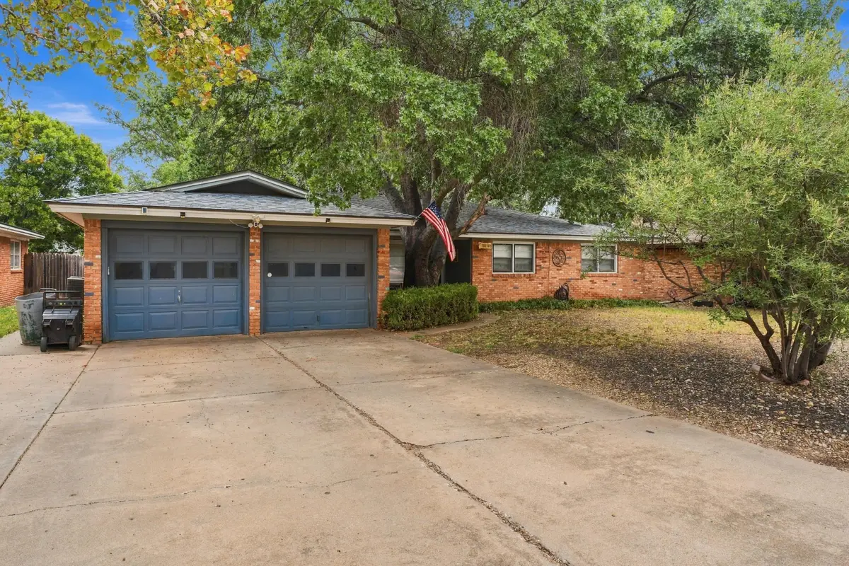 6903 Fremont Avenue, Lubbock, TX 79413 - #1