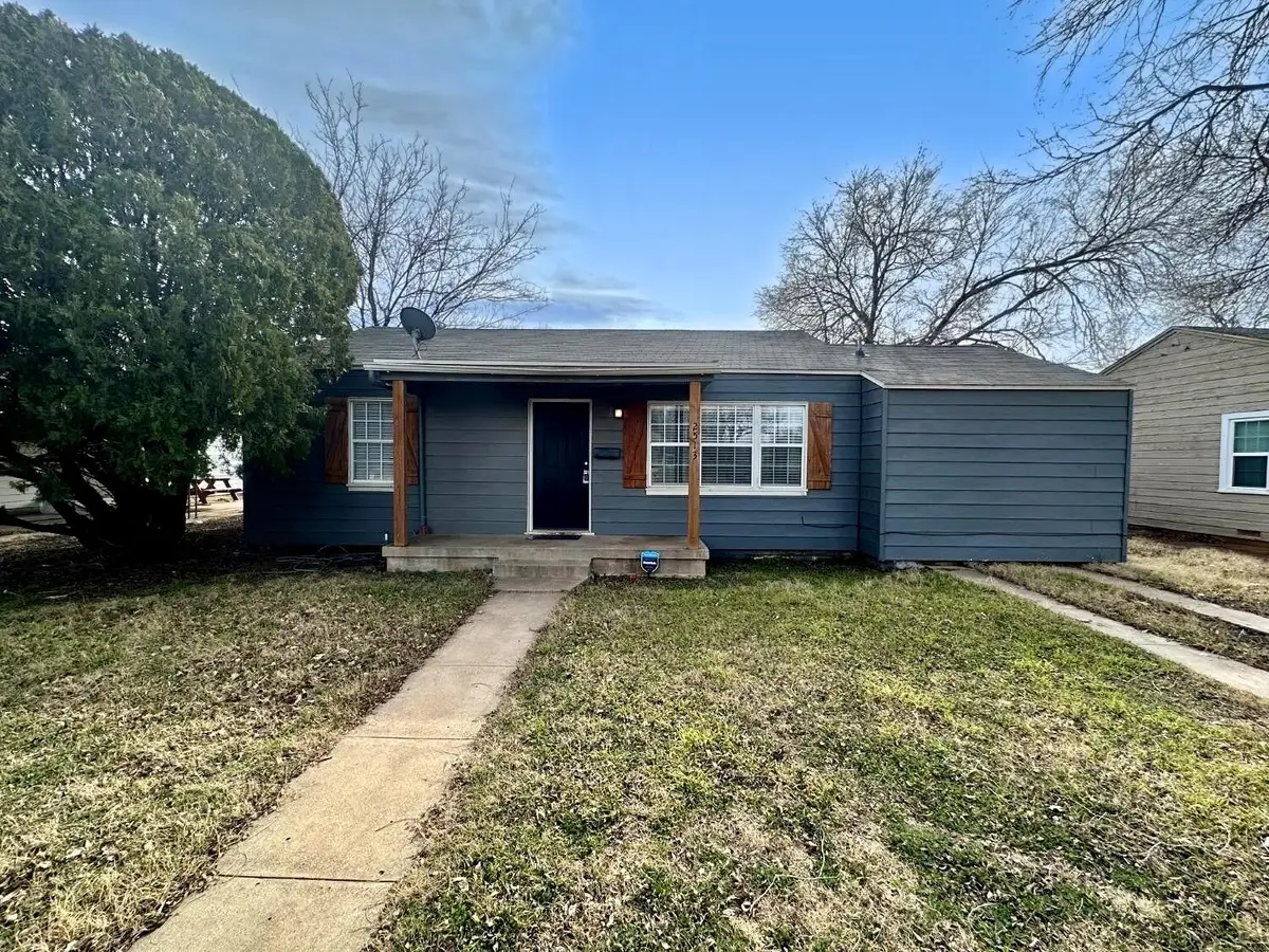 2513 29th Street, Lubbock, TX 79410 - #1