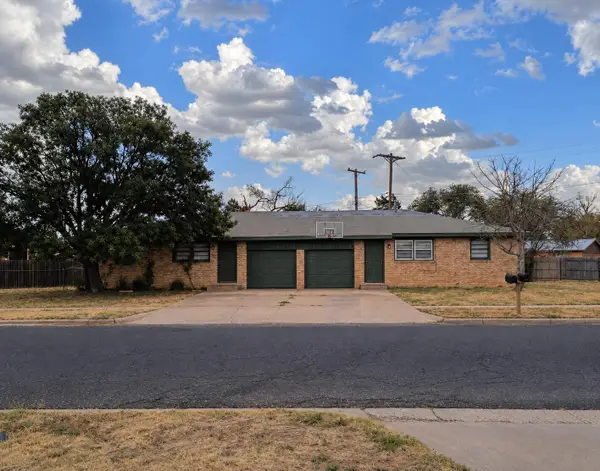 5609 Brownfield Drive, Lubbock, TX 79414