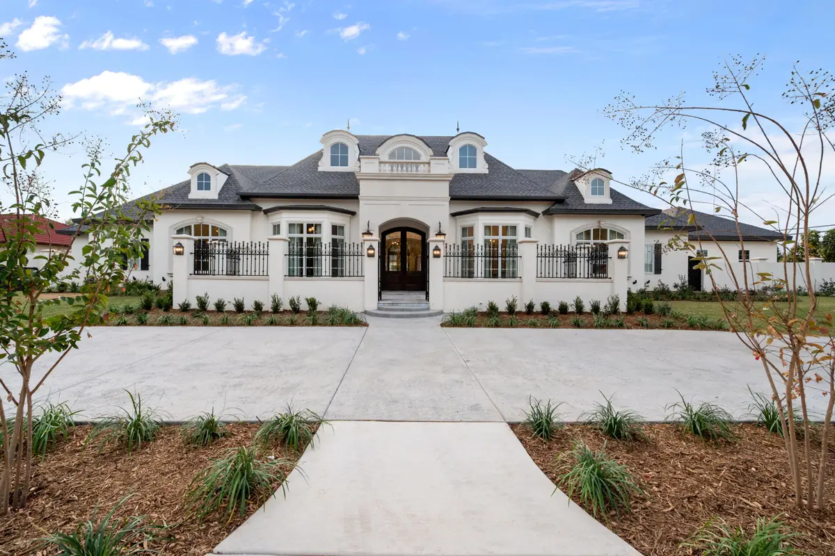 1902 Aberdeen Avenue, Lubbock, TX 79407 - #1