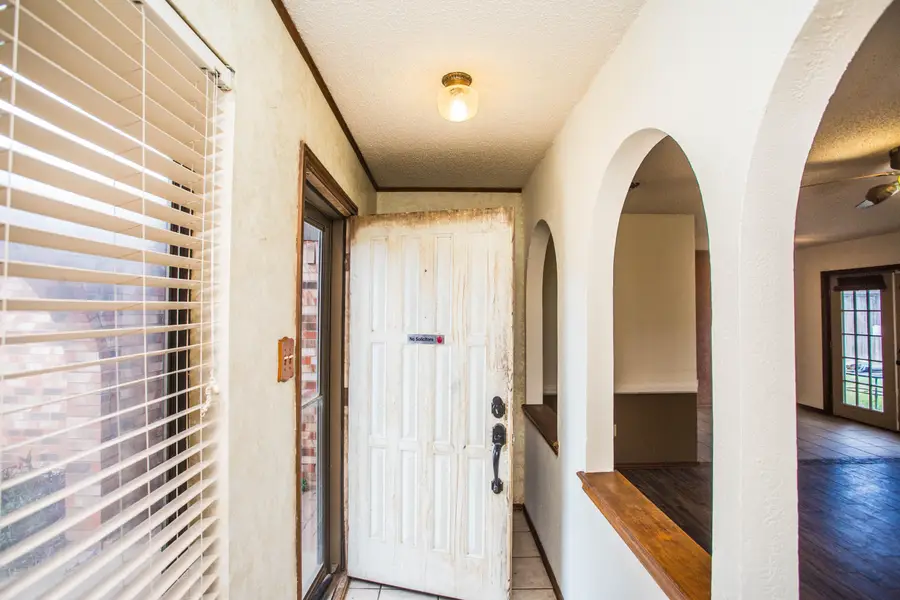 5708 1st Street, Lubbock, TX 79416 - #3