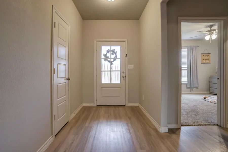 819 N 3rd Street, Wolfforth, TX 79382 - #3