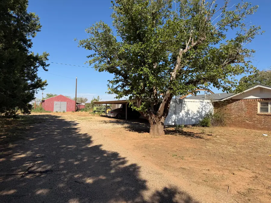 2003 N County Rd 1500, Lubbock, TX 79416 - #3
