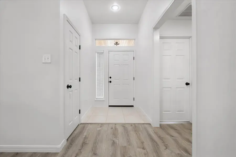 3413 Oakridge Avenue, Lubbock, TX 79407 - #3