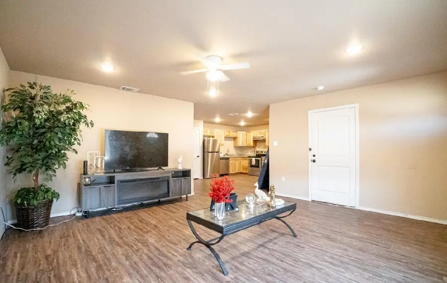 2412 N Ave O, Lubbock, TX 79403 - #2