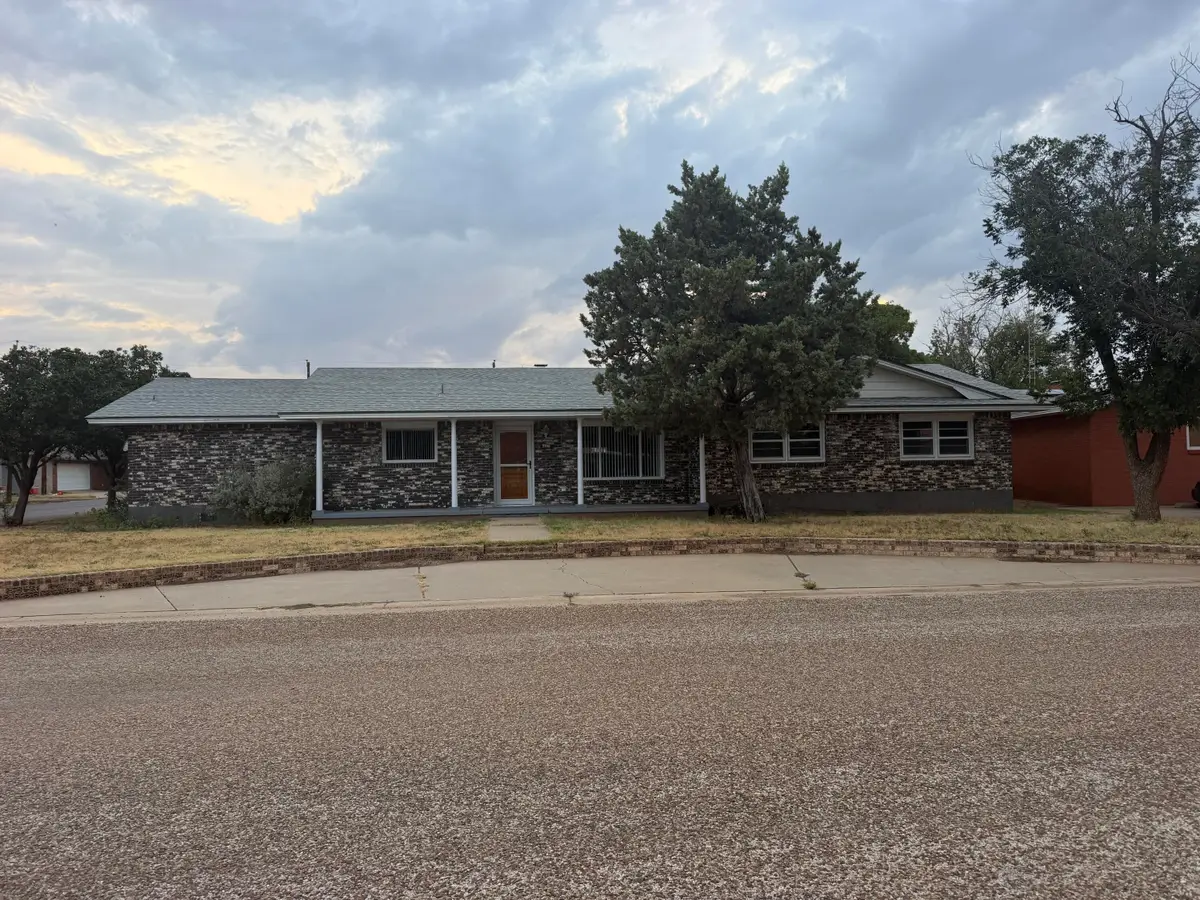 2108 S 6th Street, Lamesa, TX 79331 - #1