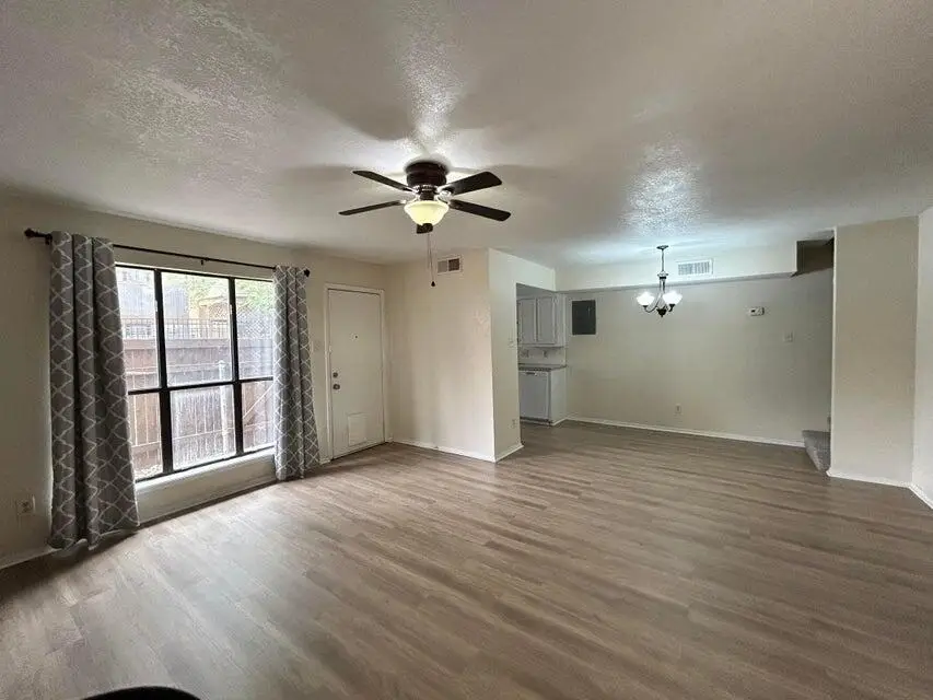 8601 Memphis Drive, Lubbock, TX 79423 - #2