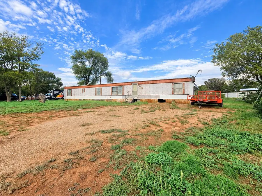 9616 N Canton Avenue, Lubbock, TX 79415 - #2