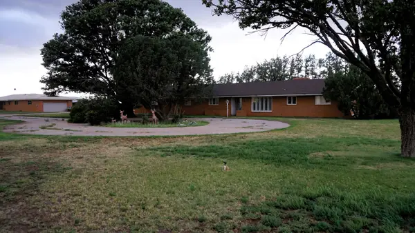 1703 Us-70, Springlake, TX 79082