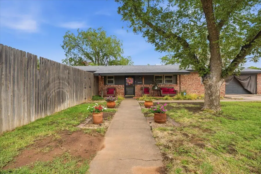 2529 52nd Street, Lubbock, TX 79413 - #2