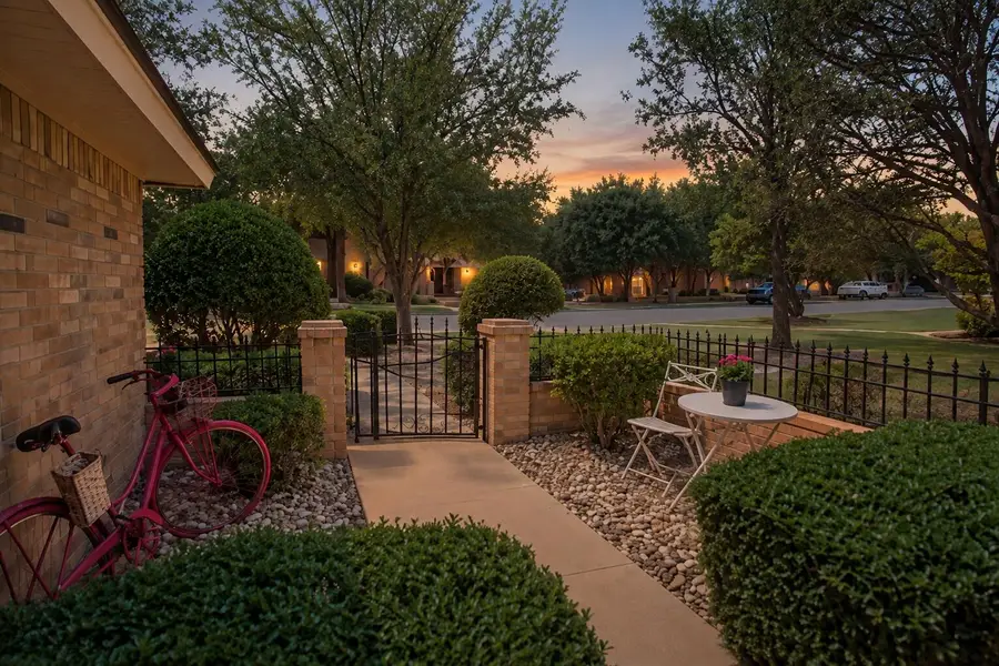 5006 94th Street, Lubbock, TX 79424 - #2