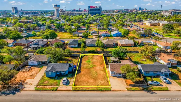 2615 Auburn Street, Lubbock, TX 79415