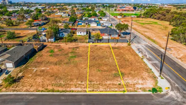 327 N Avenue Q, Lubbock, TX 79415