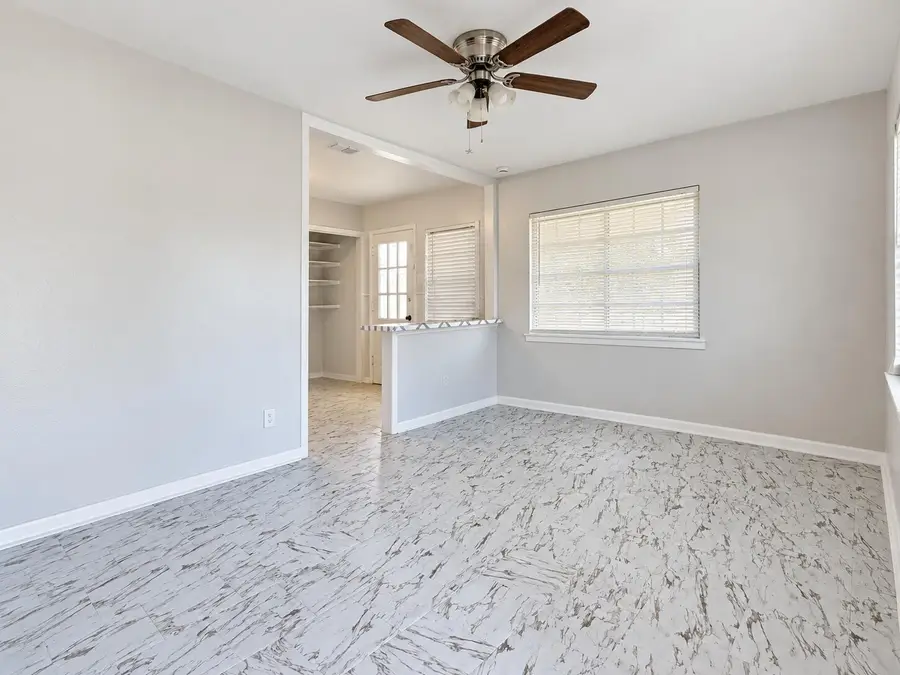 4804 Detroit Avenue, Lubbock, TX 79413 - #3