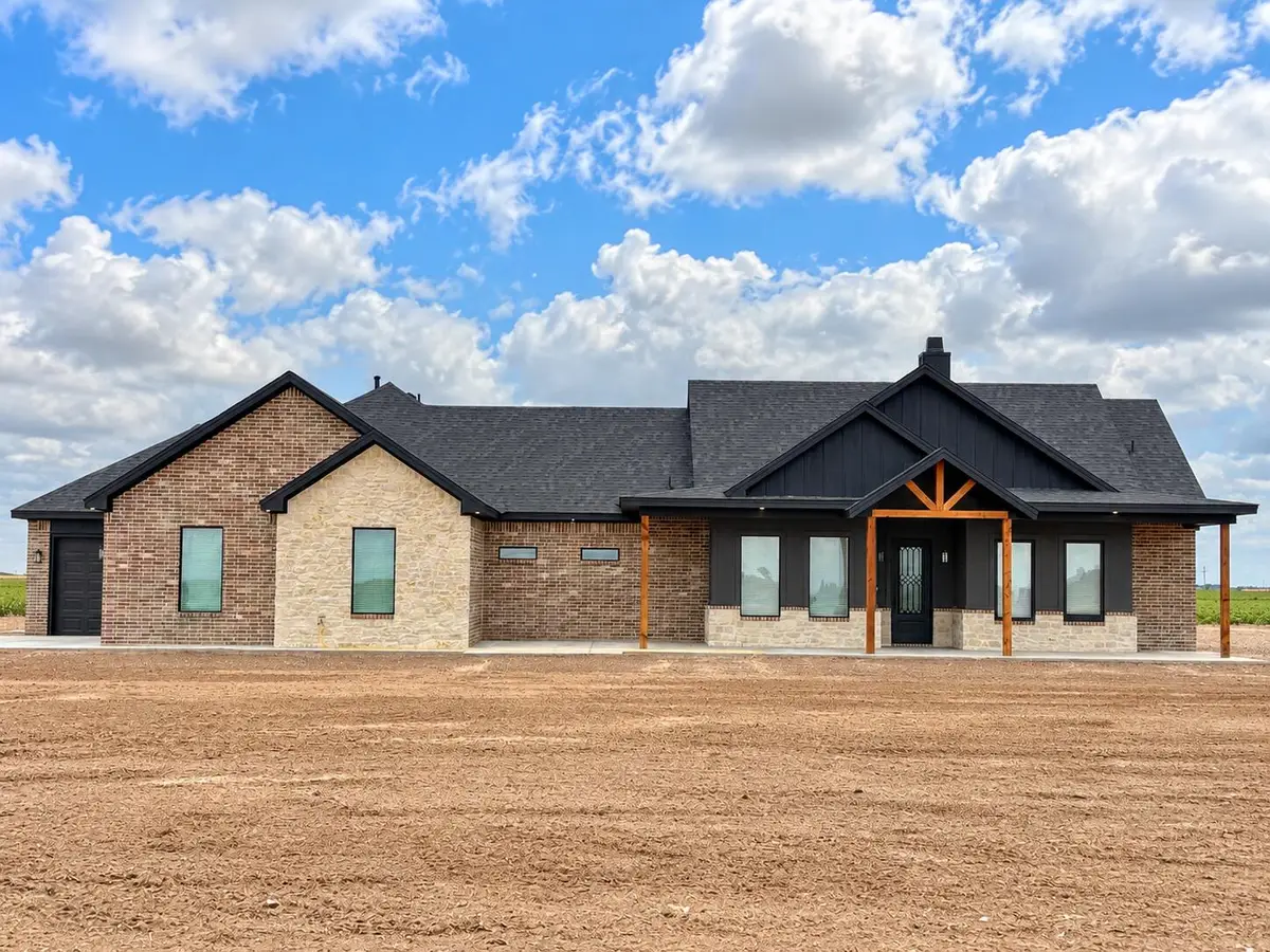 2302 County Road 3300, Lubbock, TX 79403 - #1