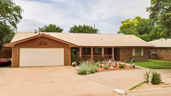 235 E 27th Street, Littlefield, TX 79339