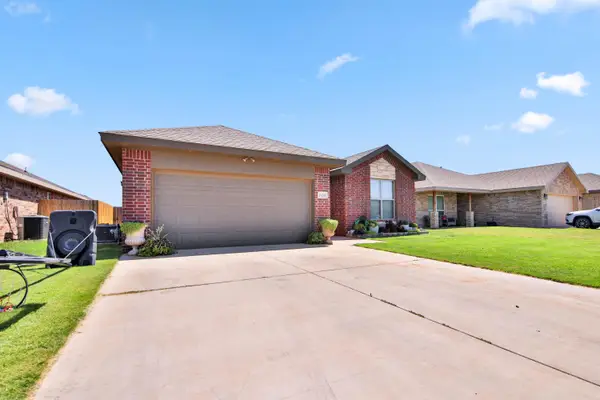 1430 14th Street, Shallowater, TX 79363