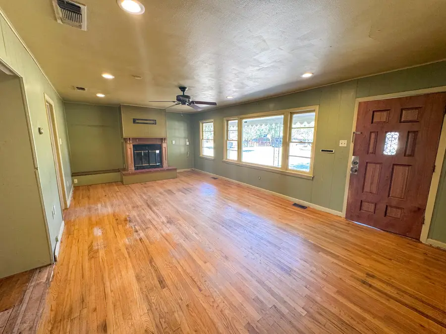 3503 39th Street, Lubbock, TX 79413 - #2