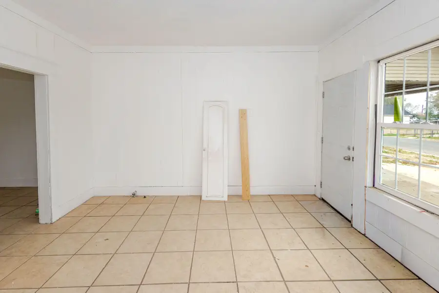1916 Avenue O, Lubbock, TX 79411 - #2