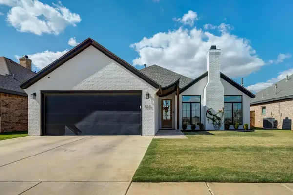 805 N 6th Circle, Wolfforth, TX 79382
