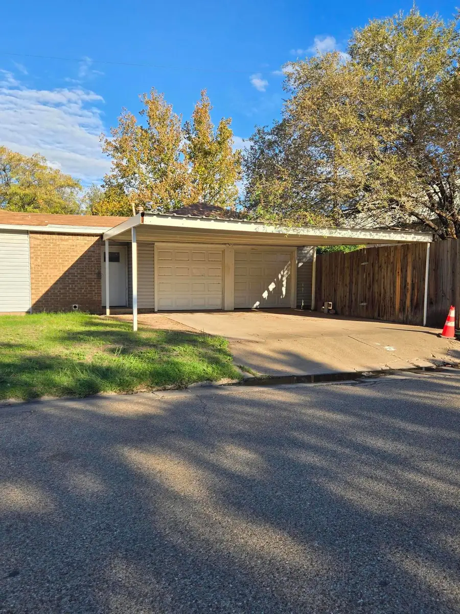 3819 33rd Street, Lubbock, TX 79410 - #2