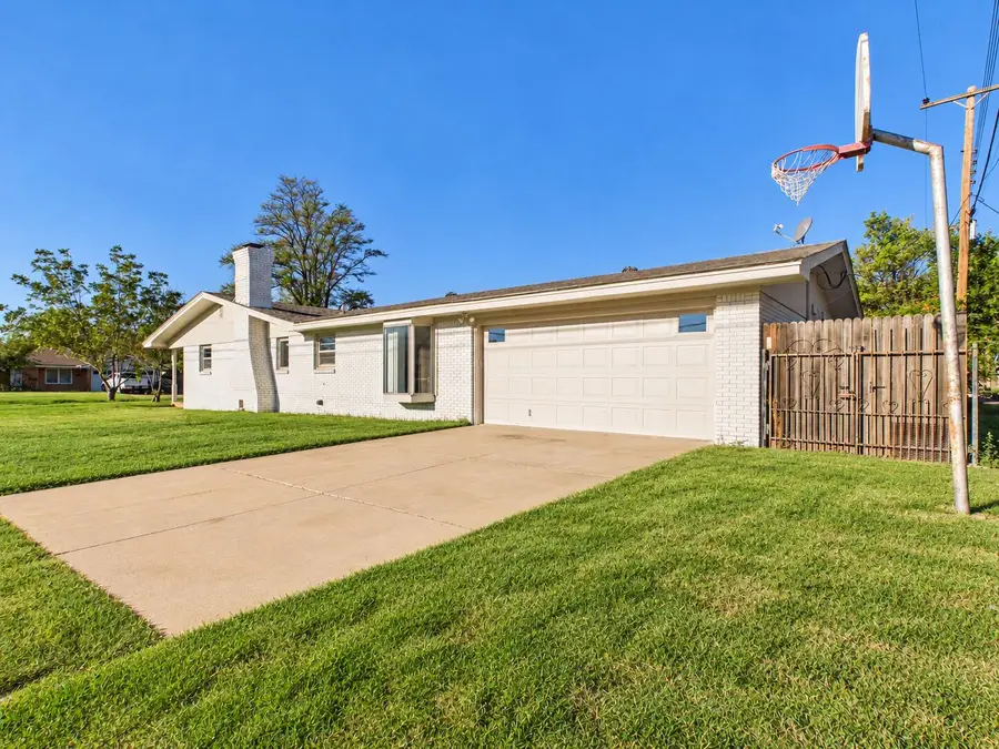 5502 8th Street, Lubbock, TX 79416 - #3
