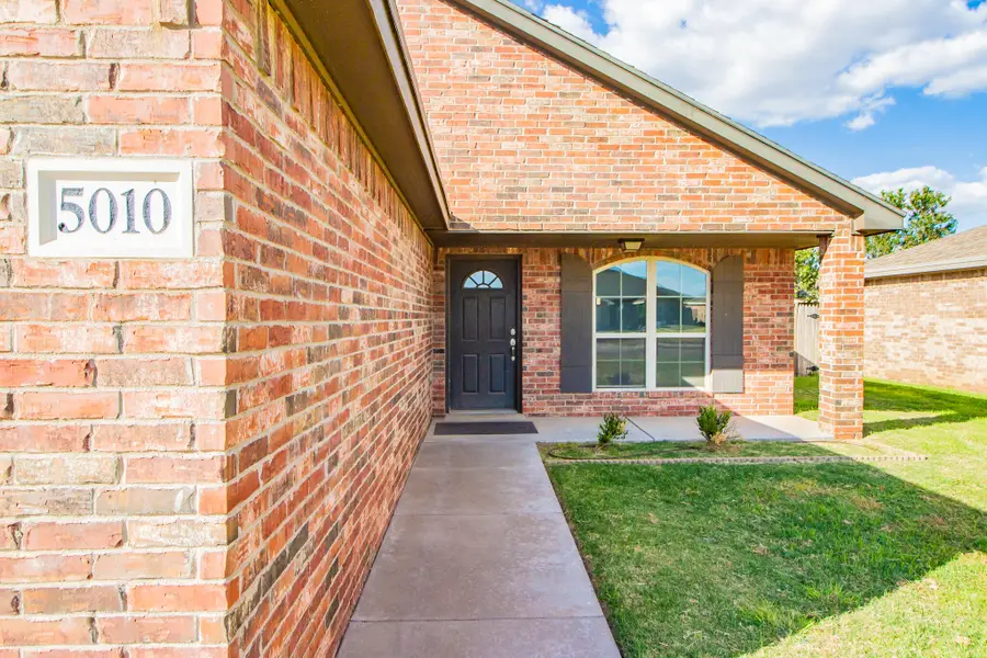5010 Lehigh Street, Lubbock, TX 79416 - #2