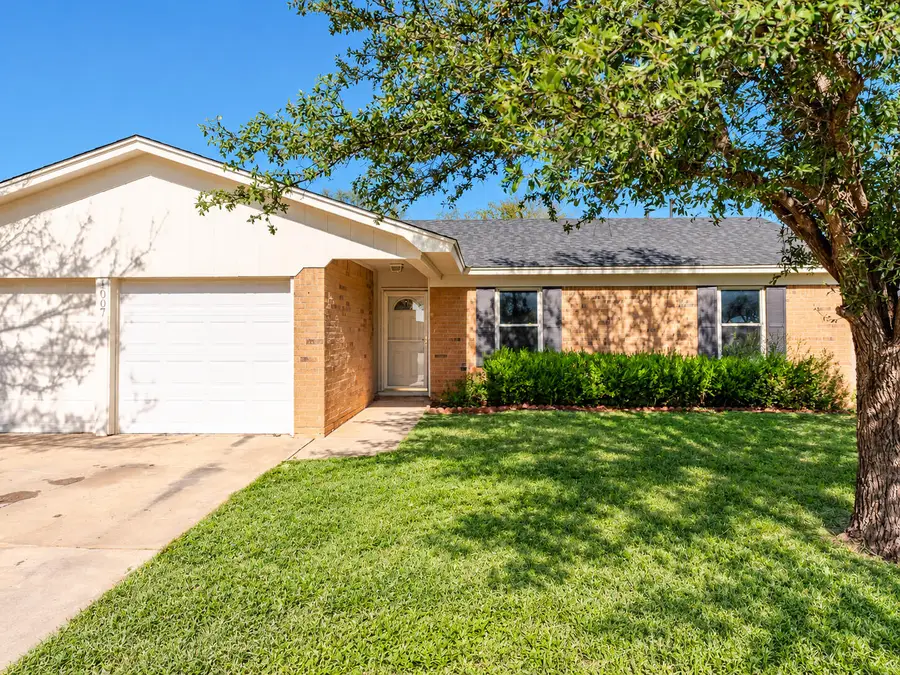1007 Huron Avenue, Lubbock, TX 79416 - #2
