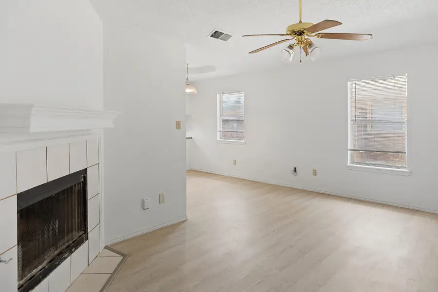 9607 Avenue X, Lubbock, TX 79423 - #3