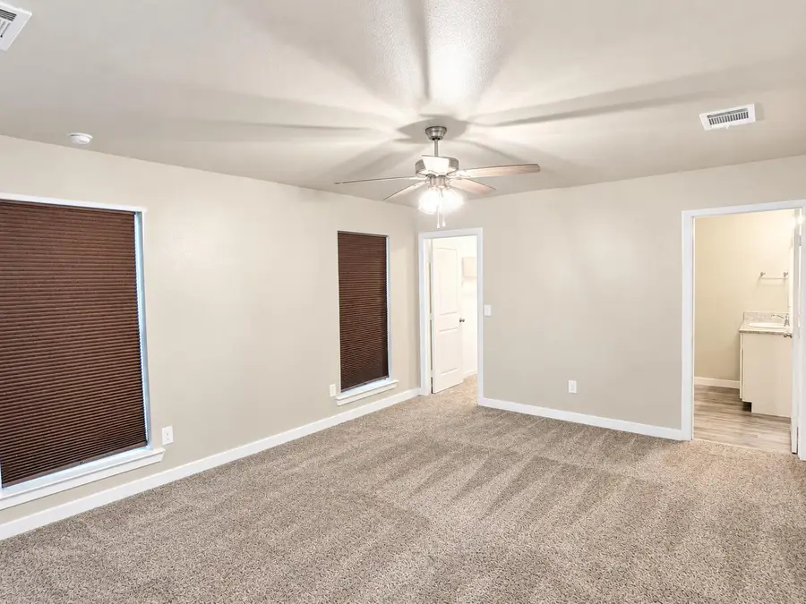 3202 Viola Avenue, Lubbock, TX 79407 - #2