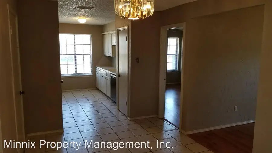 7701 Vernon Avenue, Lubbock, TX 79423 - #2