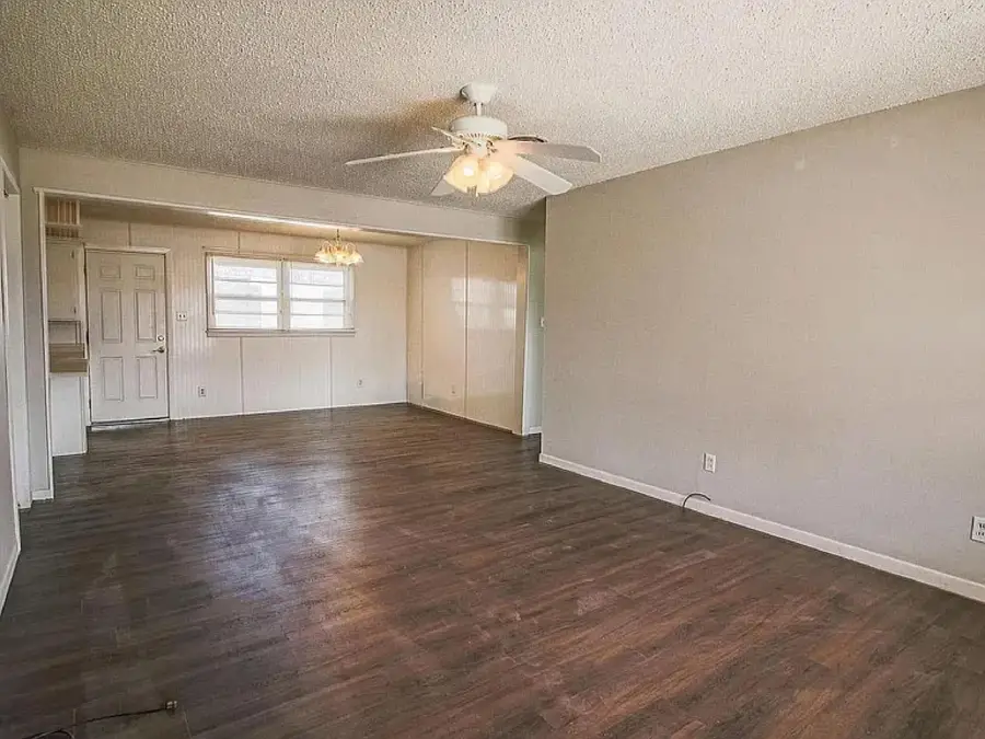 2610 49th Street, Lubbock, TX 79413 - #3