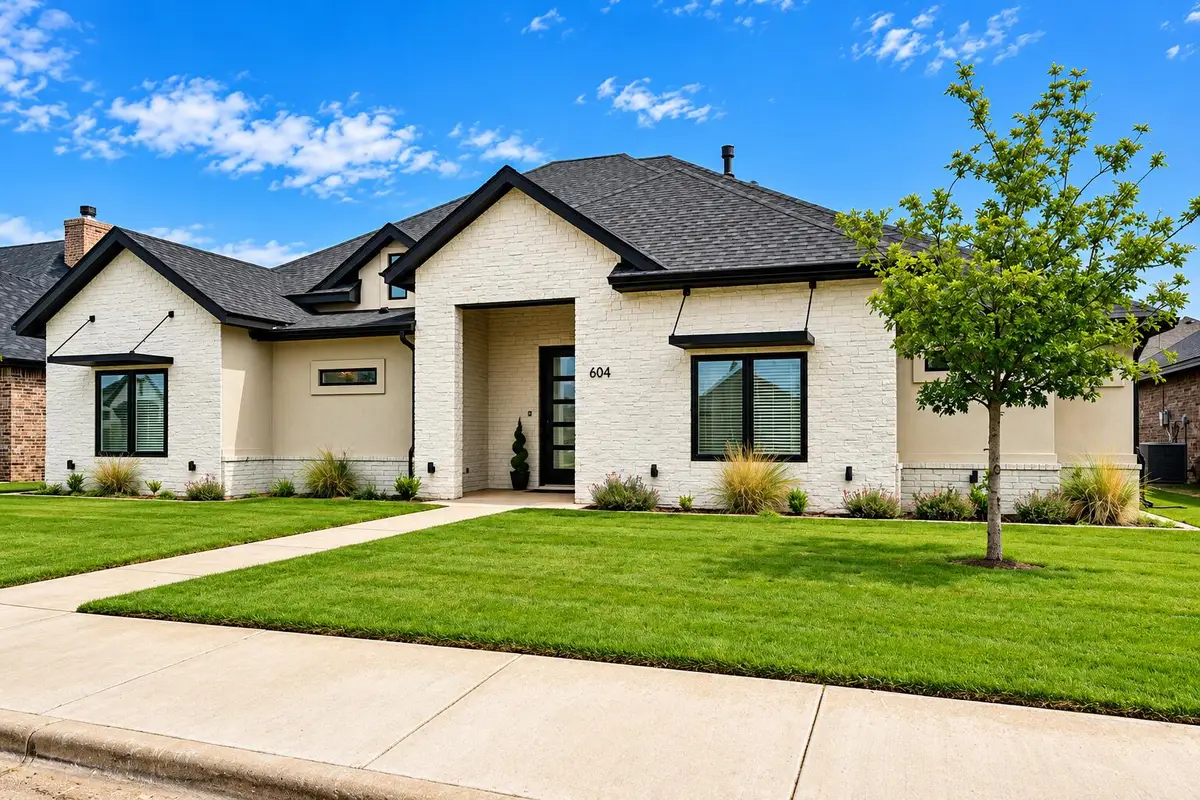 604 N 9th Street, Wolfforth, TX 79382 - #1