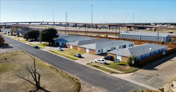 5606 Brownfield Drive, Lubbock, TX 79414