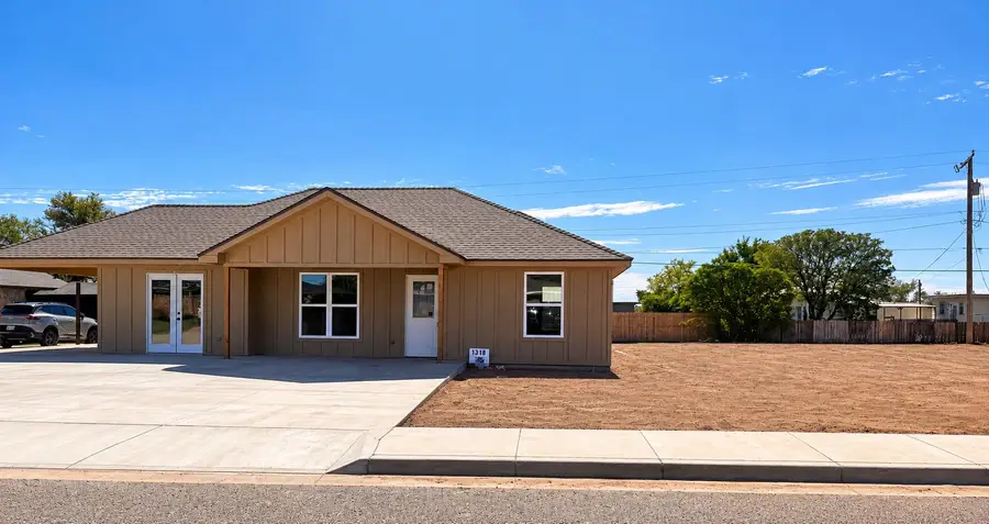 1318 E Rice Street, Lubbock, TX 79403 - #2