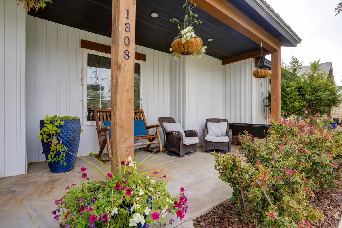 1308 Buckingham Avenue, Wolfforth, TX 79382 - #1