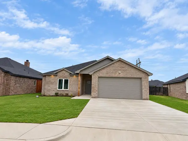 749 Ventoso Circle, Wolfforth, TX 79382