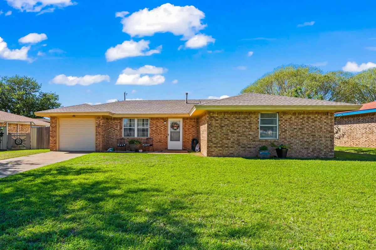 1007 Avenue H, Abernathy, TX 79311 - #1