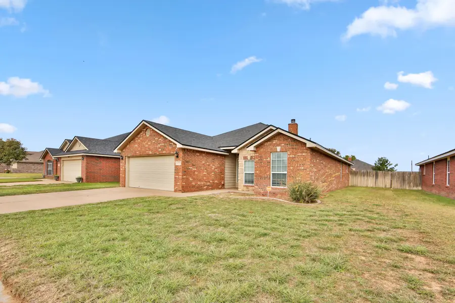 6932 35th Street, Lubbock, TX 79407 - #2