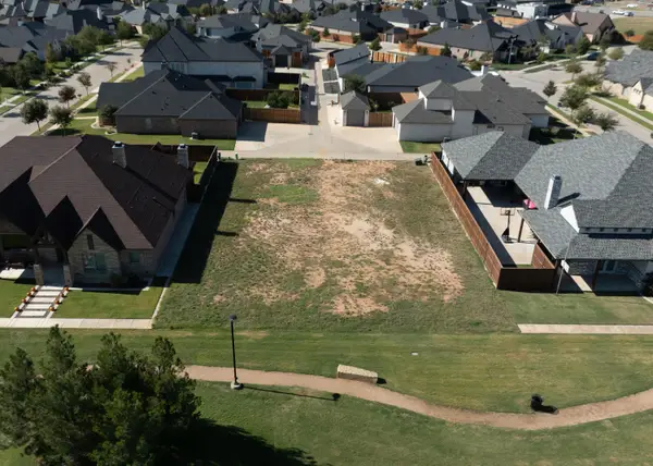 8901 La Salle Rear Avenue, Lubbock, TX 79424
